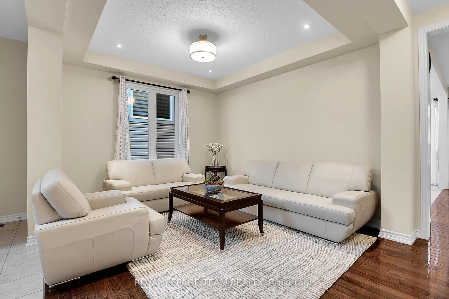 302 River Landing Avenue photo 3