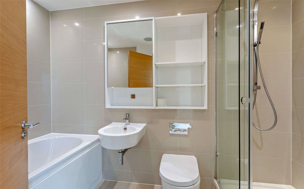 Additional image 17 of 3 bed flat to rentMarlowe House, Kingsley Walk, Cambridge CB5