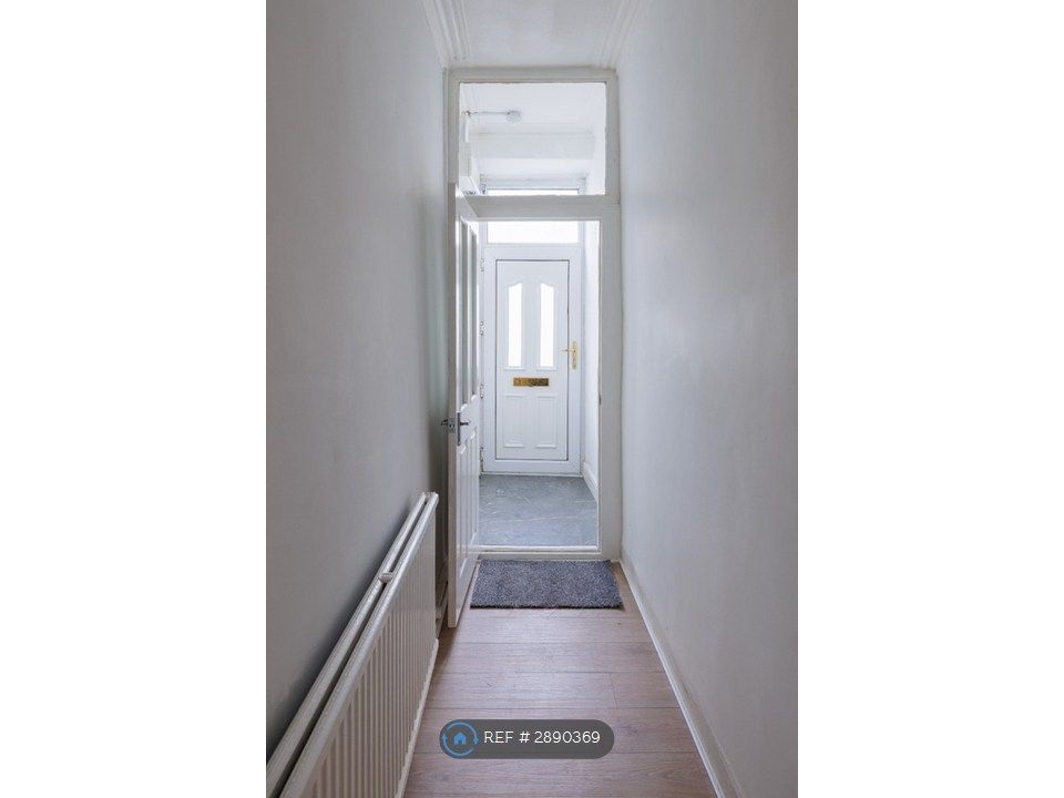 Additional image 14 of 3 bed terraced house to rentBarry Road, Barry CF63