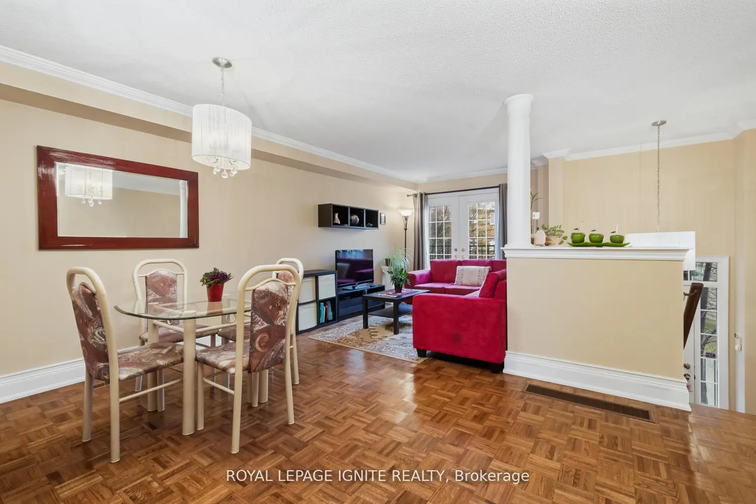 Additional image 3 of 19 Foxchase Avenue 37