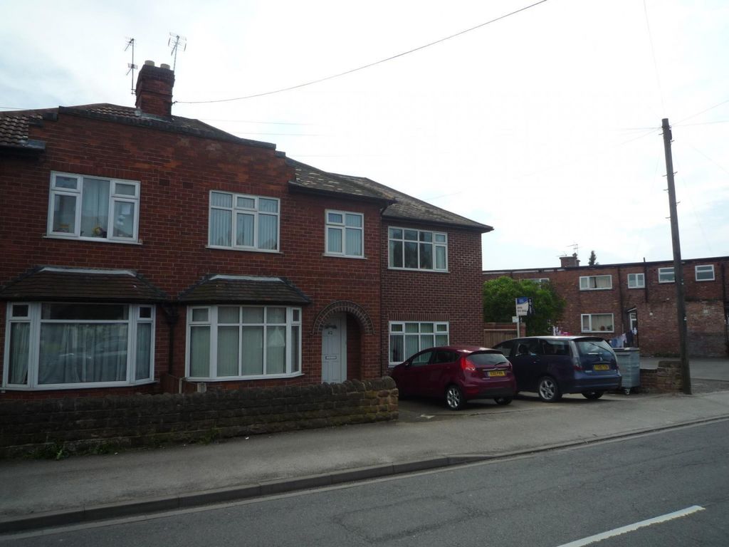 Additional image 4 of 1 bed terraced house to rentLilac Grove (Room 1), Beeston NG9