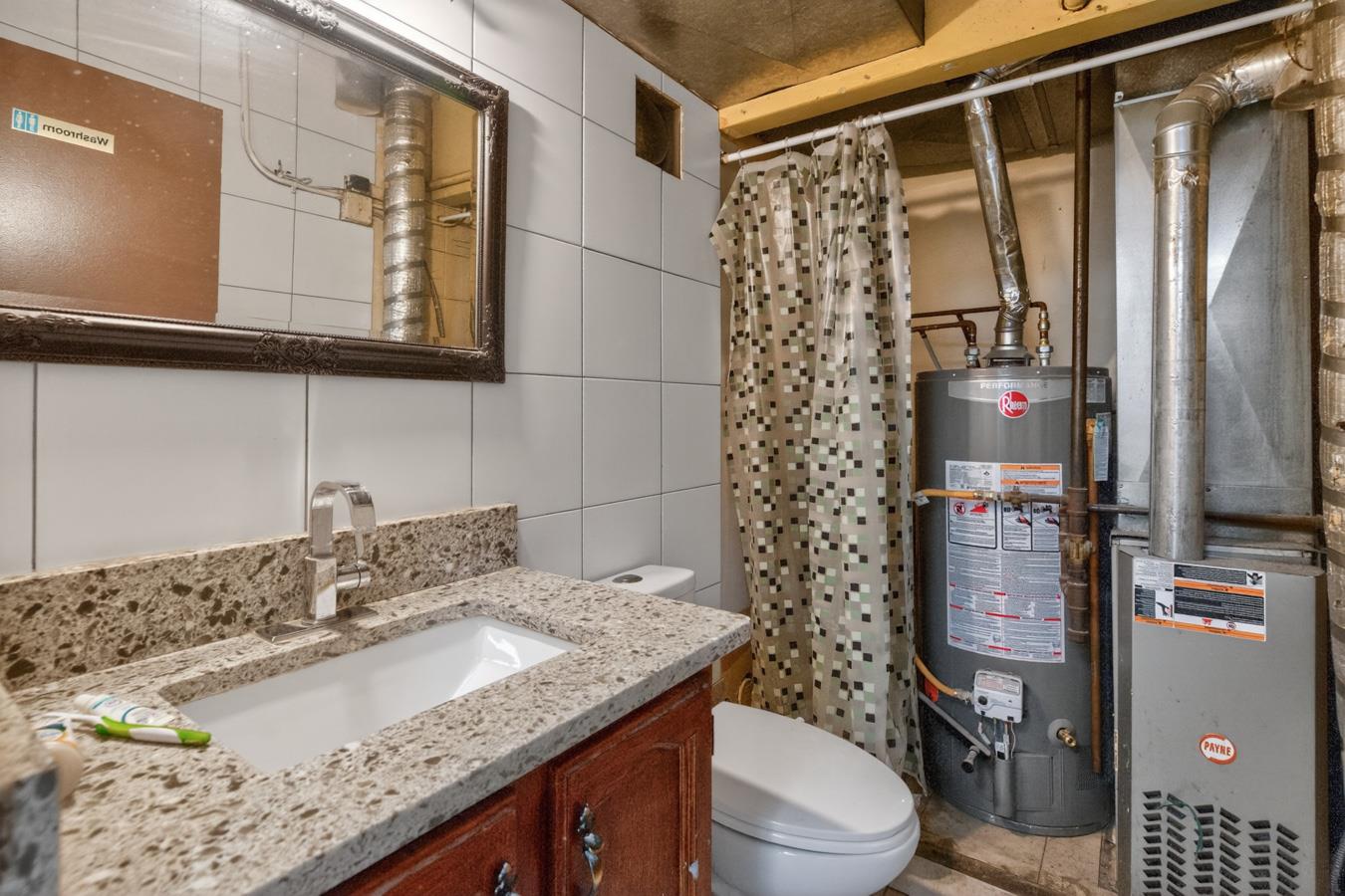 Additional image 5 of 12525 127 Street, Edmonton, AB, T5L1A3