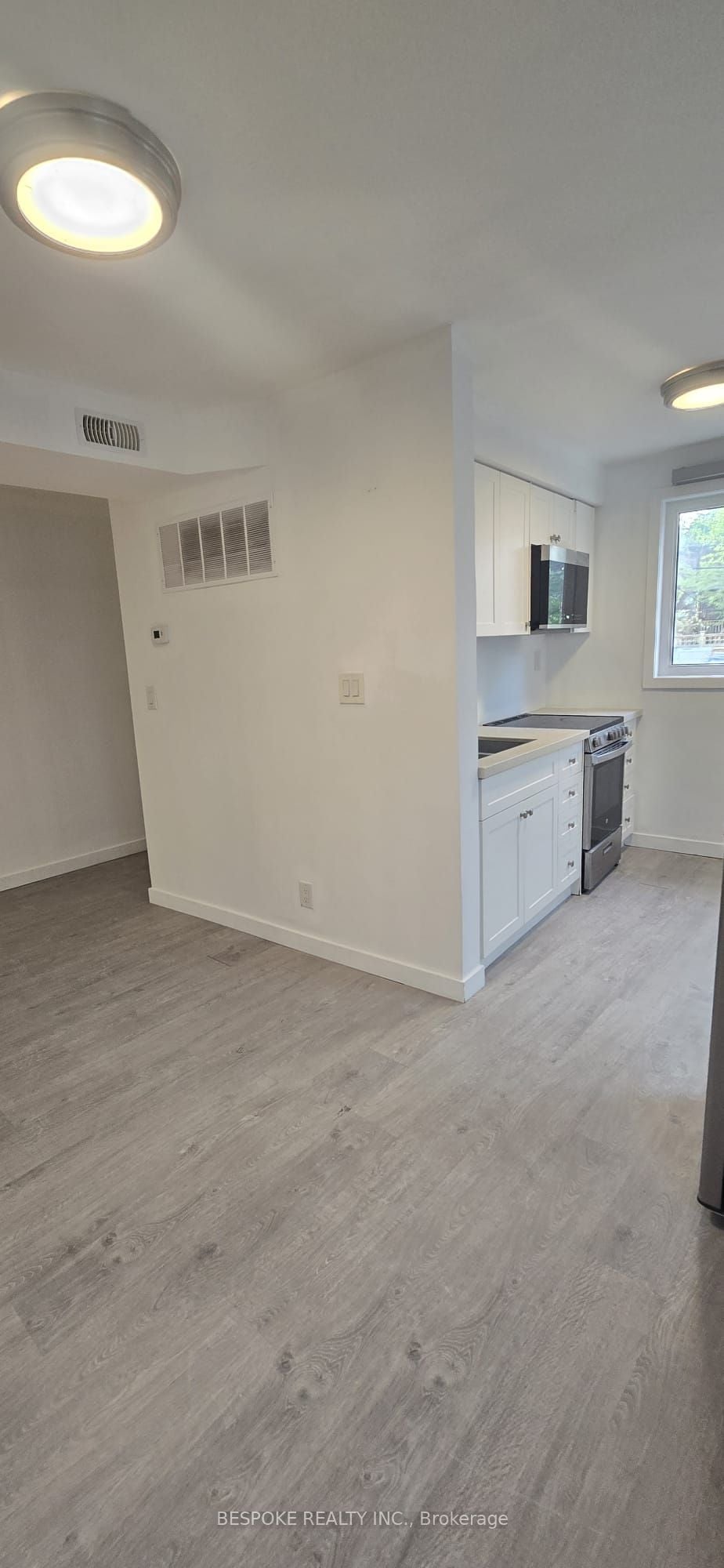 Additional image 6 of 1-288 Eglinton Avenue W, Toronto, ON, M4R 1B2