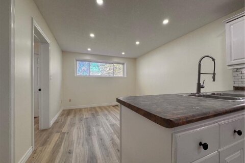 Additional image 8 of B-4 Smetana Drive, Kitchener, ON, N2B 3B8