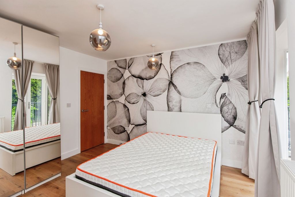 Additional image 10 of 3 bed flat to rentCrown Road, Weston, Bath BA1