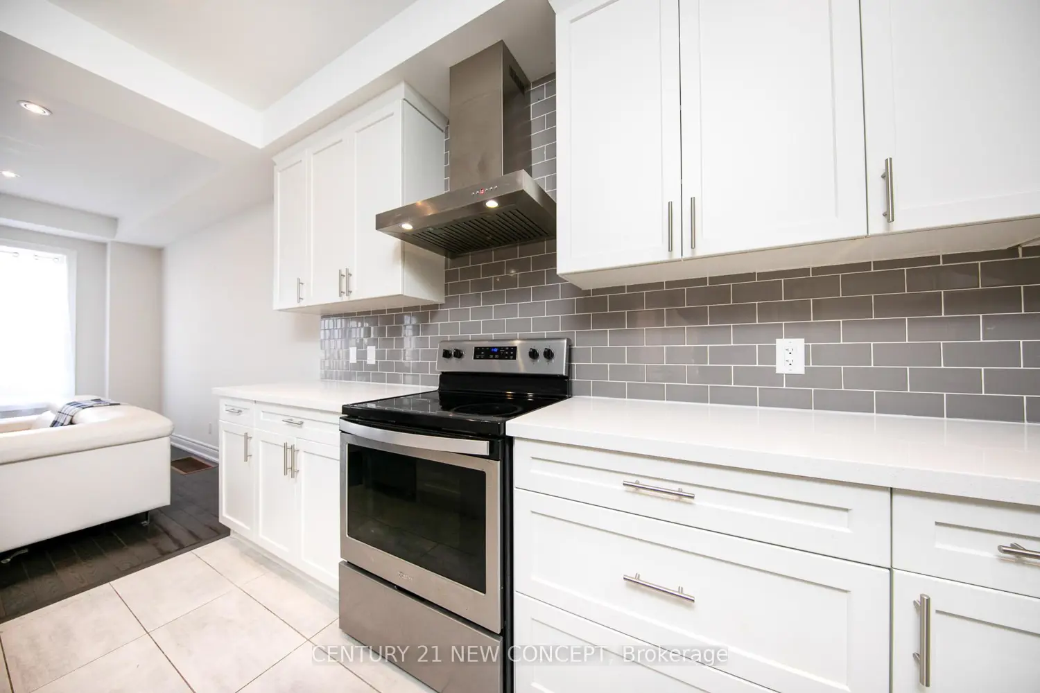 Additional image 3 of 104 Christine Elliott Avenue