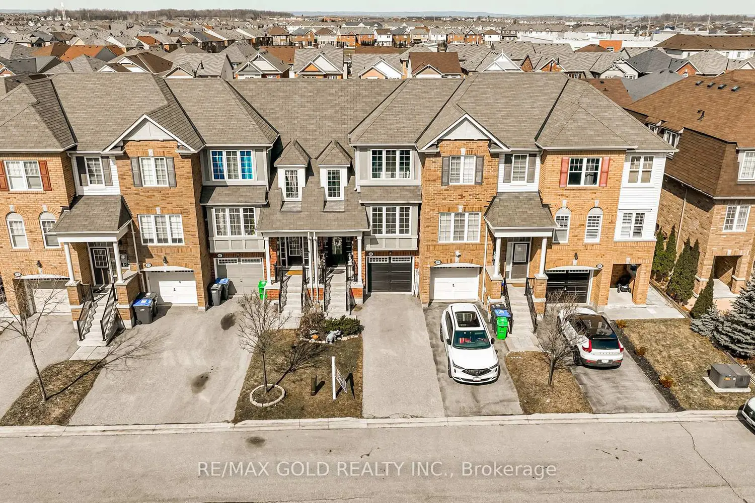 84 Vanhorne Close