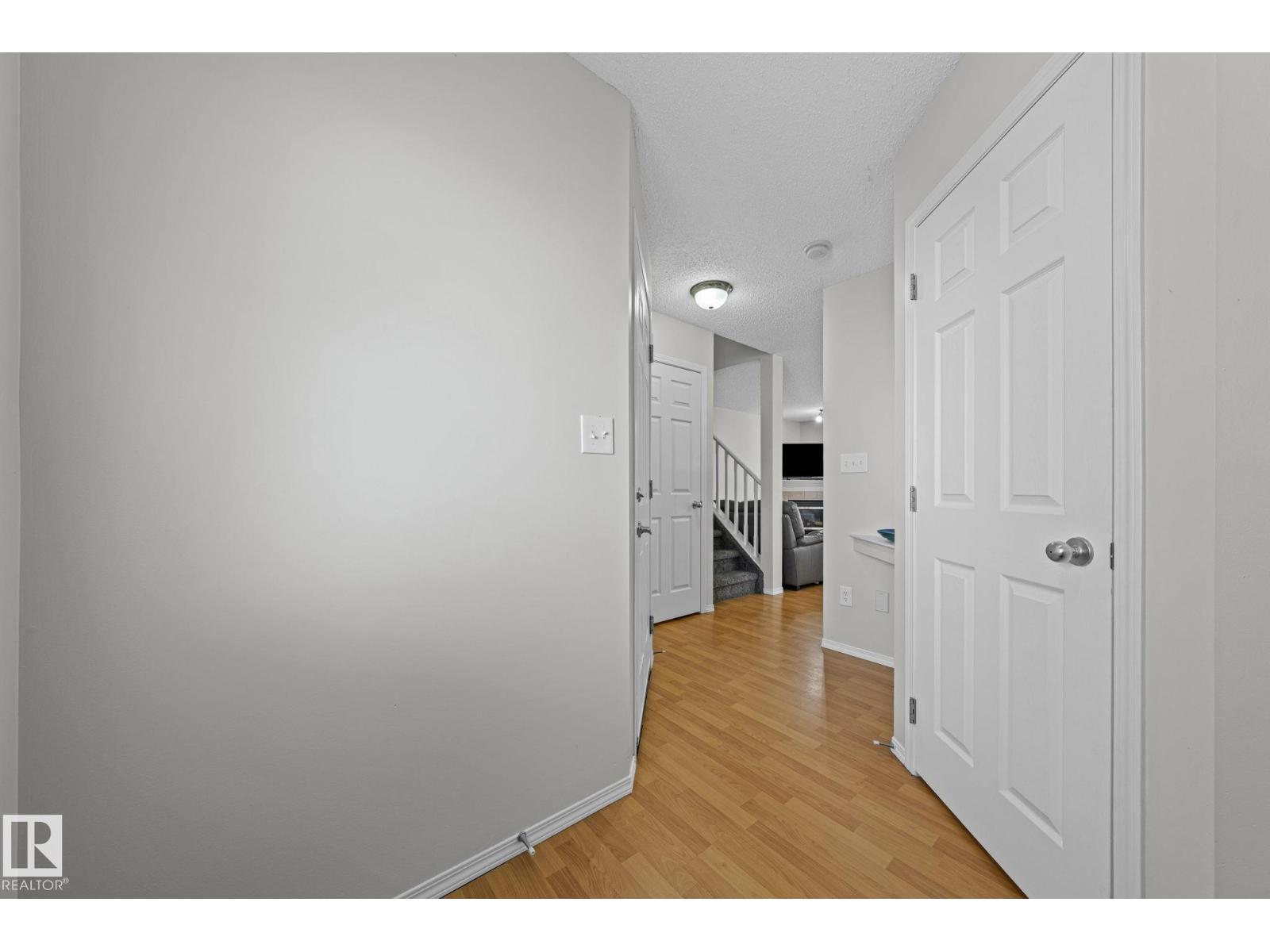 Additional image 5 of 97-2021 Grantham Court NW, Edmonton, AB, T5T6V7