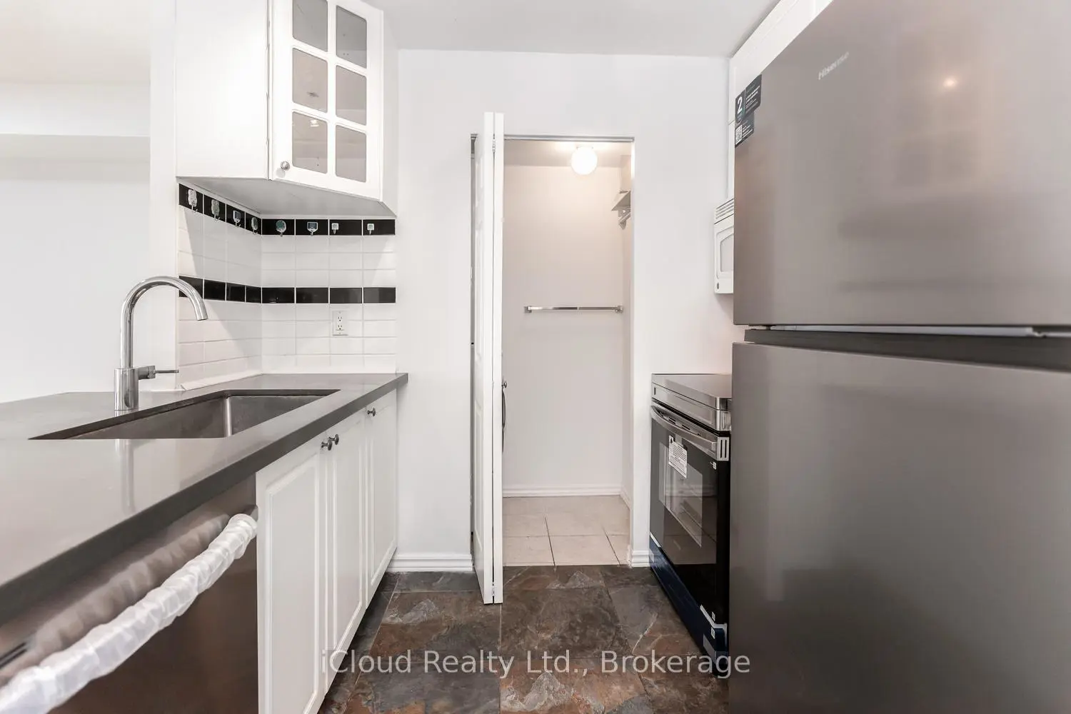 Additional image 13 of 285 Enfield Place 2111