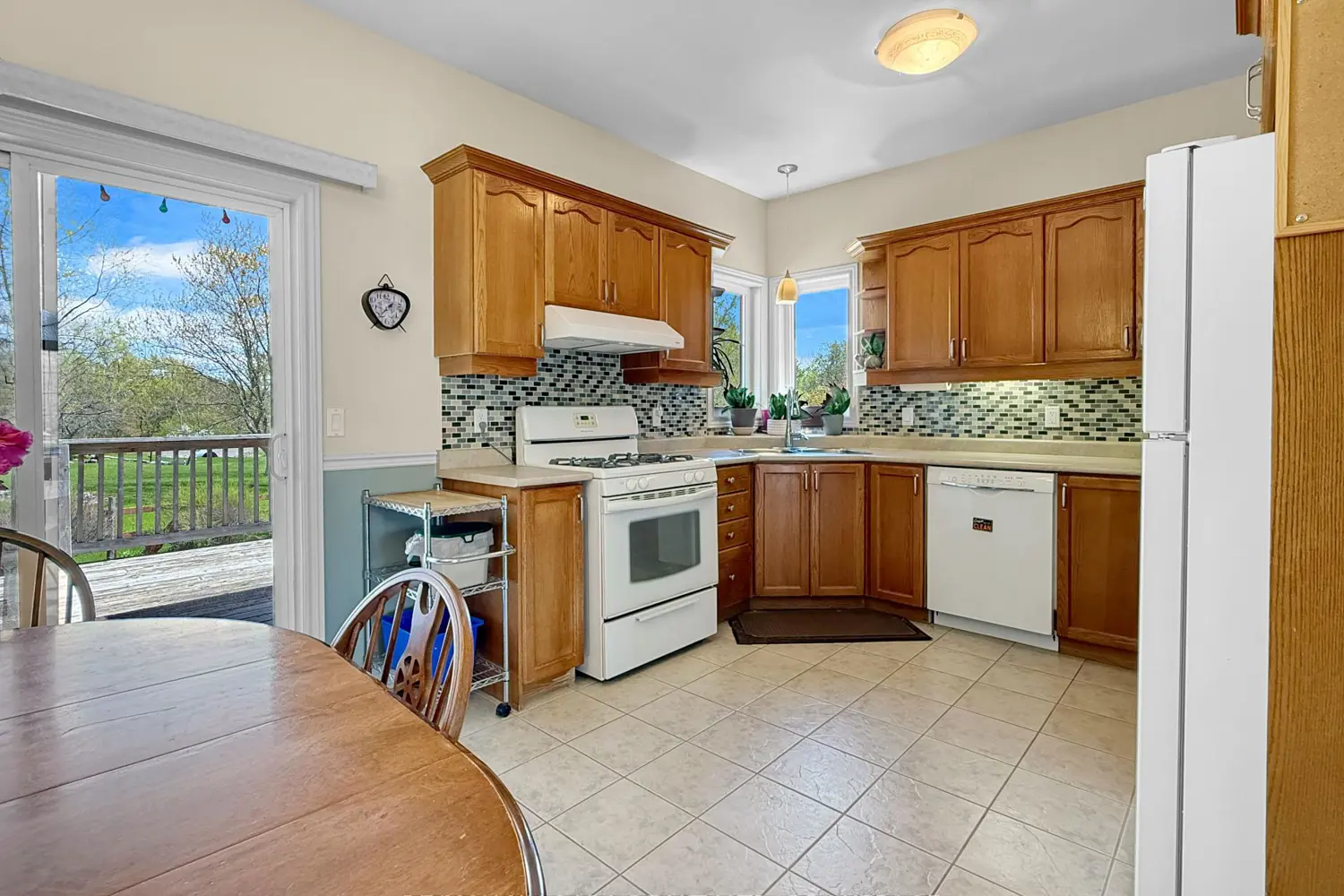 Additional image 12 of 3561 Carver Street