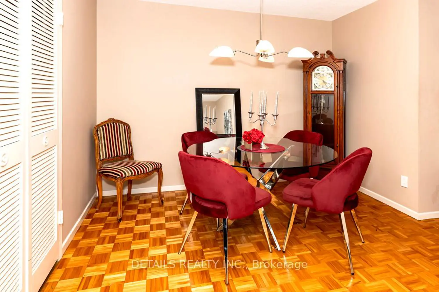 2951 Riverside Drive 502 photo 3