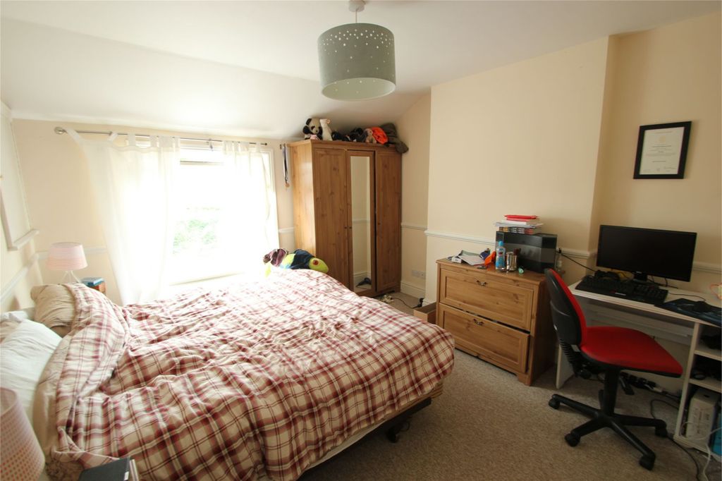 Additional image 3 of 2 bed flat to rentZetland Road, Redland, Bristol BS6