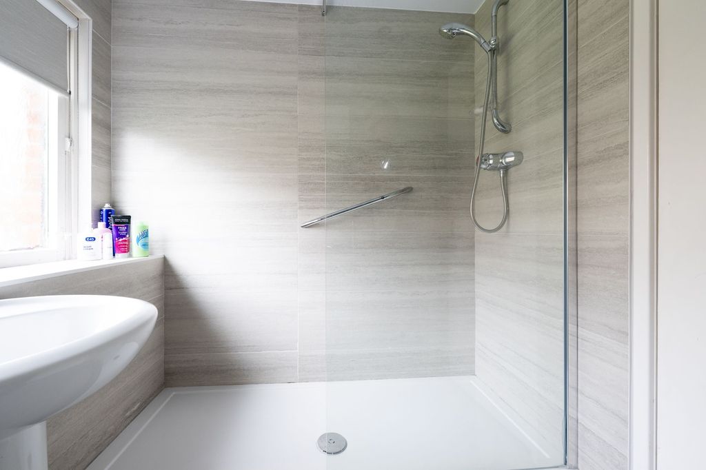 Additional image 14 of 3 bed end terrace house for saleAlderbank Road, Port Glasgow PA14