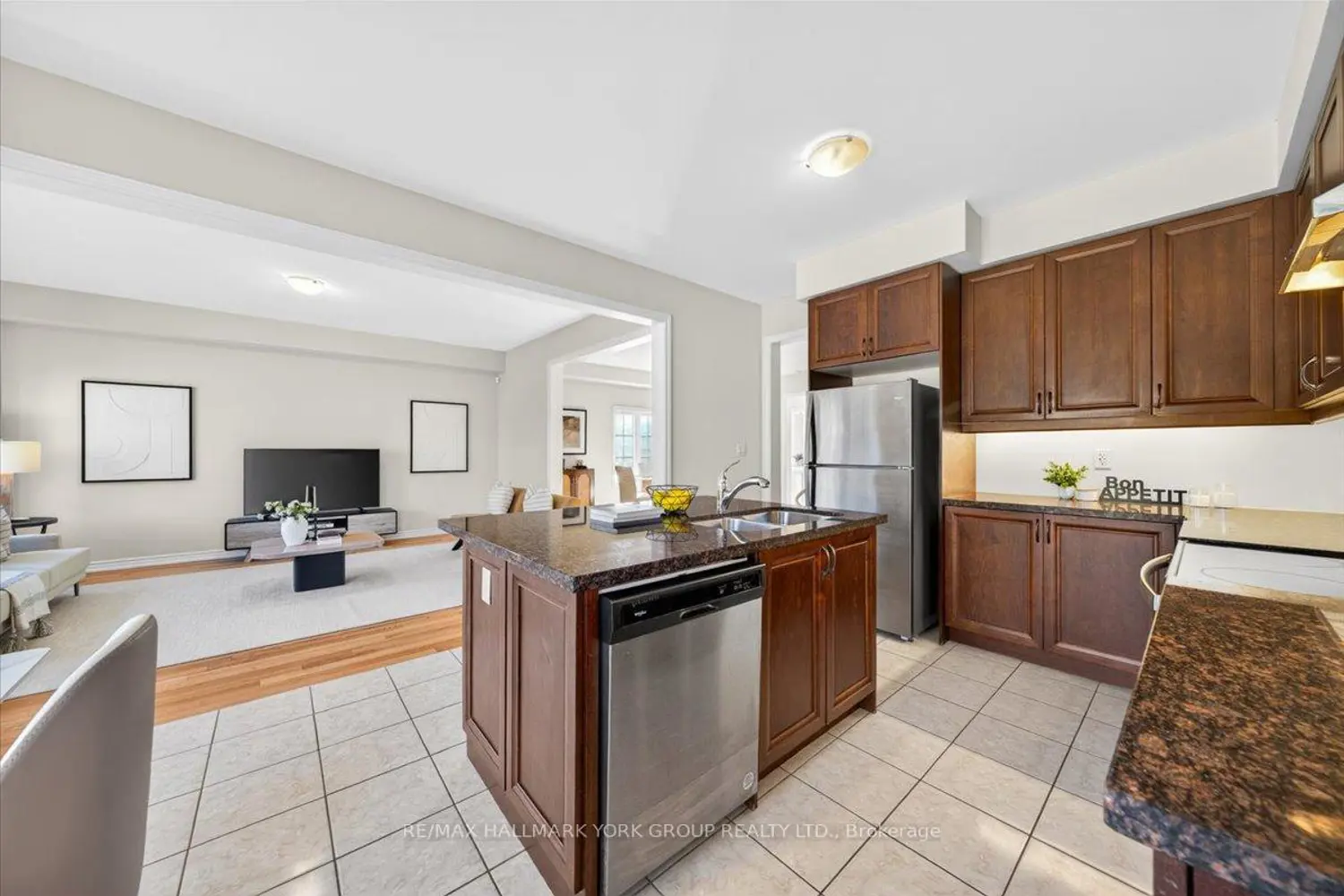 Additional image 8 of 1310 Broderick Street