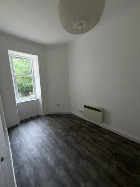 Additional image 7 of 1 bed flat to rentLounsdale Road, Paisley PA2