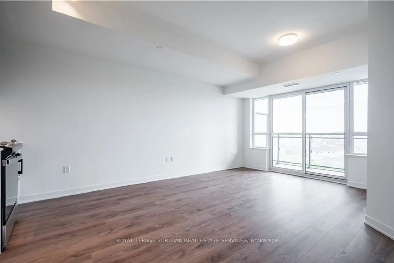 Additional image 6 of 395 Dundas Street 801