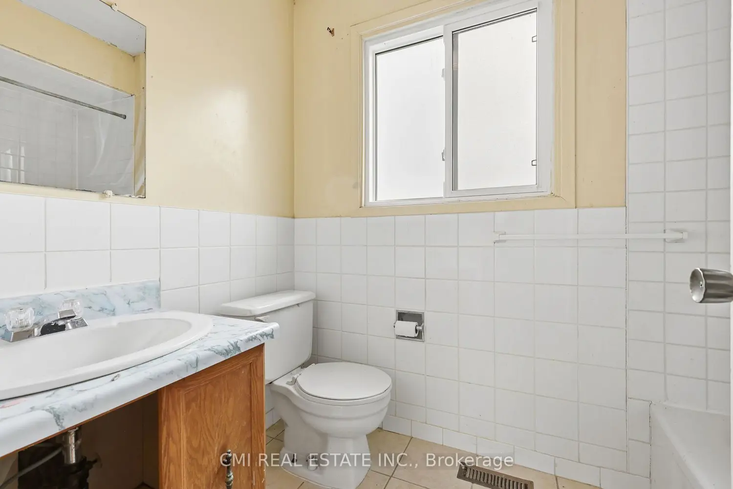 Additional image 14 of 2275 Chapman Court