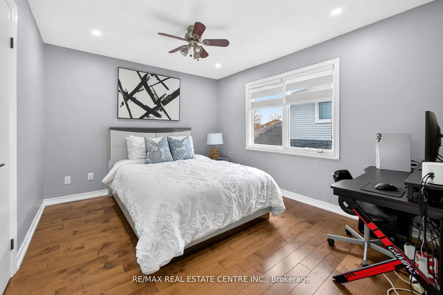 Additional image 13 of 25 Highbury Drive