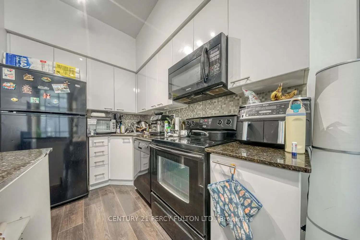 Additional image 8 of 15 Bruyeres Mews 710