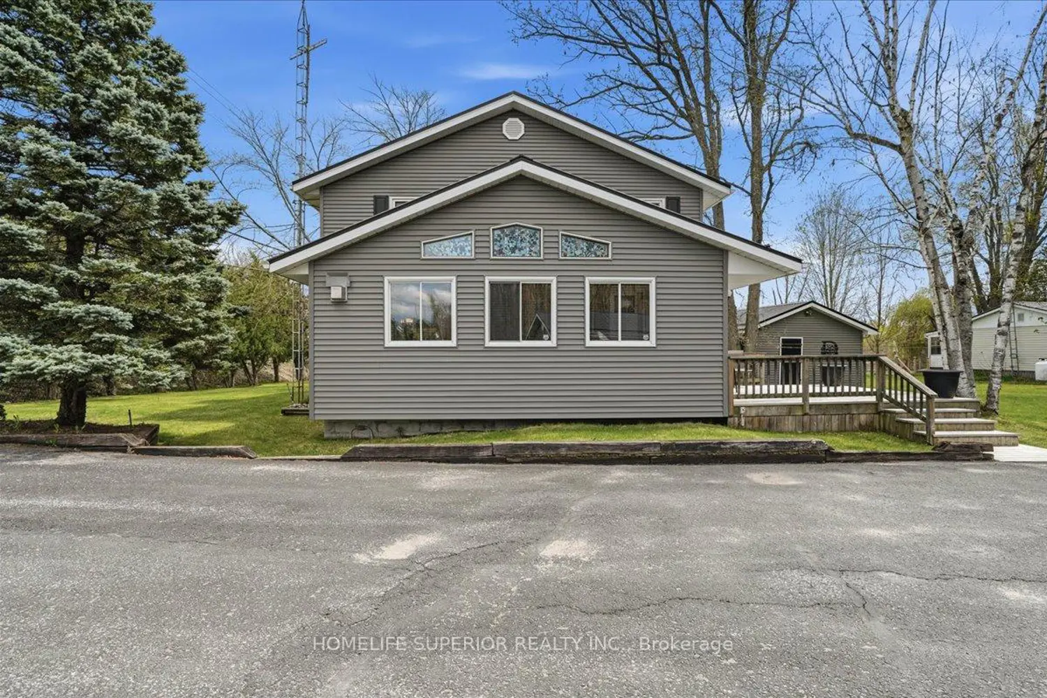 Additional image 15 of 565 Cordova Road