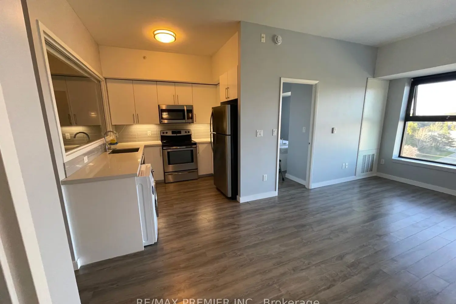 1291 Gordon Street 608 photo 3