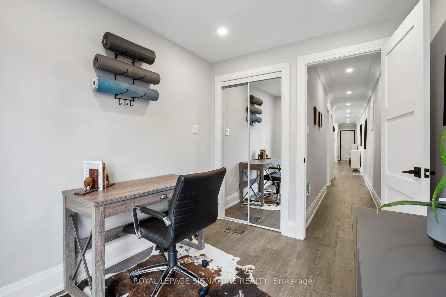 Additional image 9 of 972 Cosburn Avenue