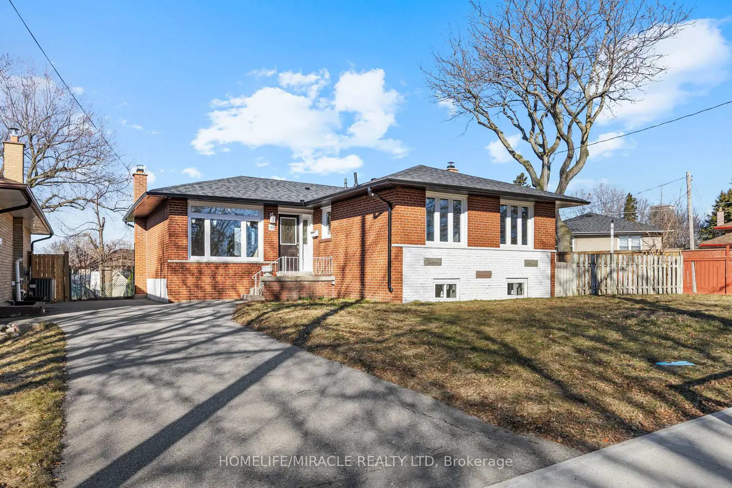 46 Flintwick Drive photo 2