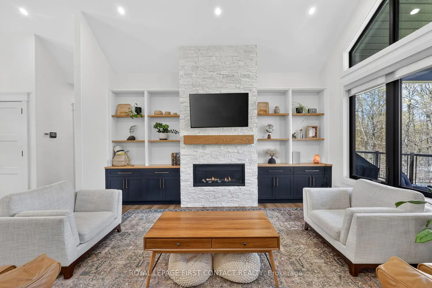 Additional image 8 of 144 Arlynn Crescent