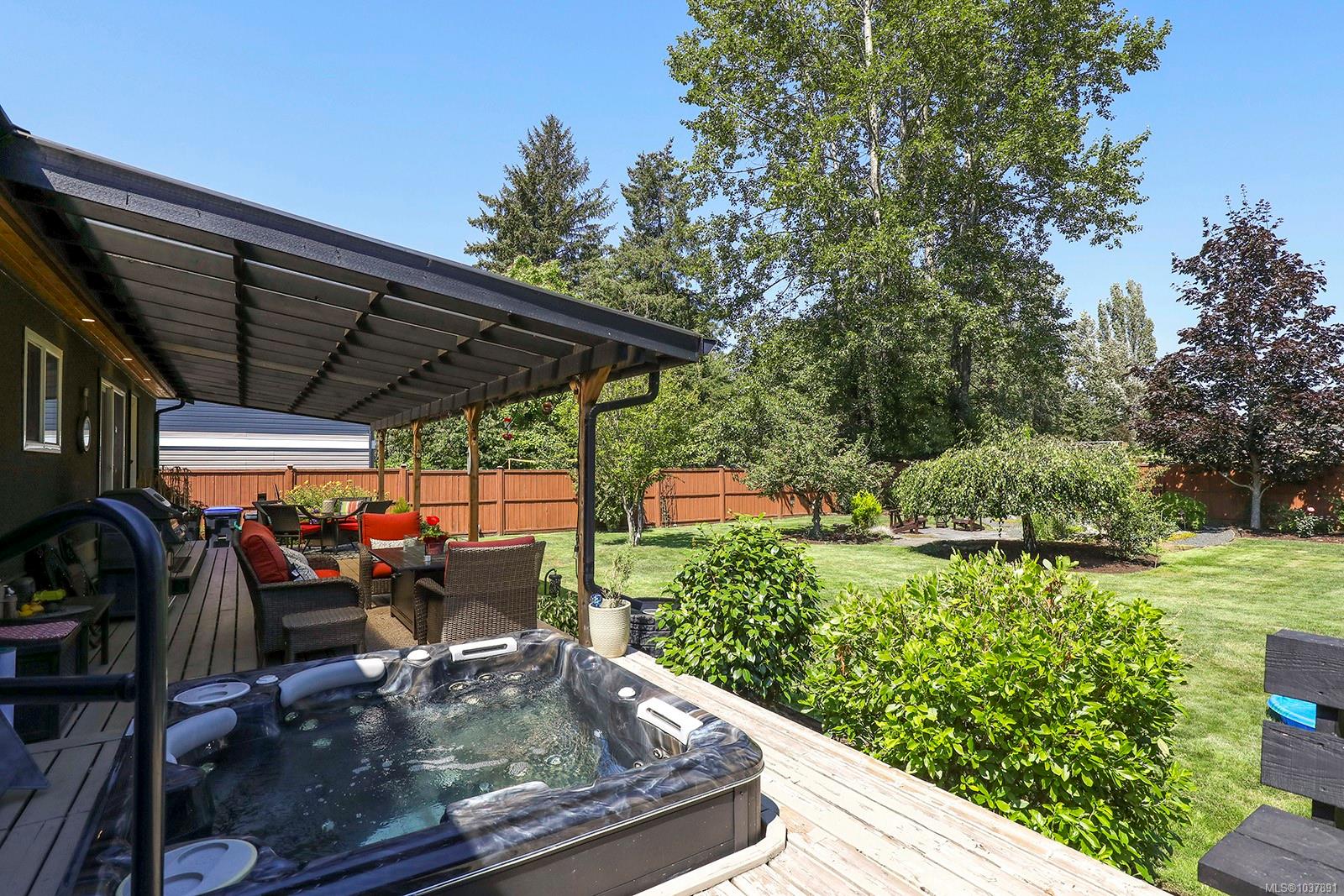 Additional image 5 of 1922 Richardson Avenue, Comox, BC, V9M 2B4