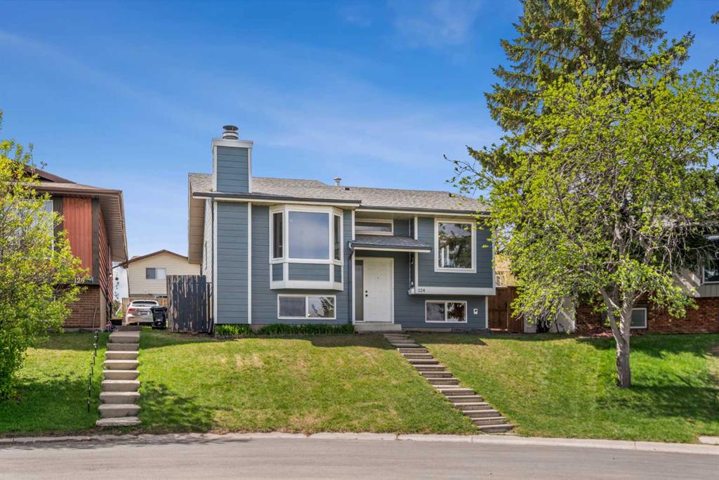 124 Bergen Crescent NW, Calgary, AB, T3K1J8