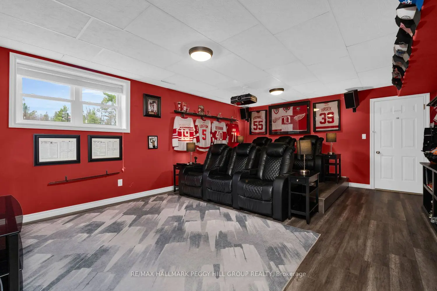 Additional image 12 of 74 Melrose Avenue