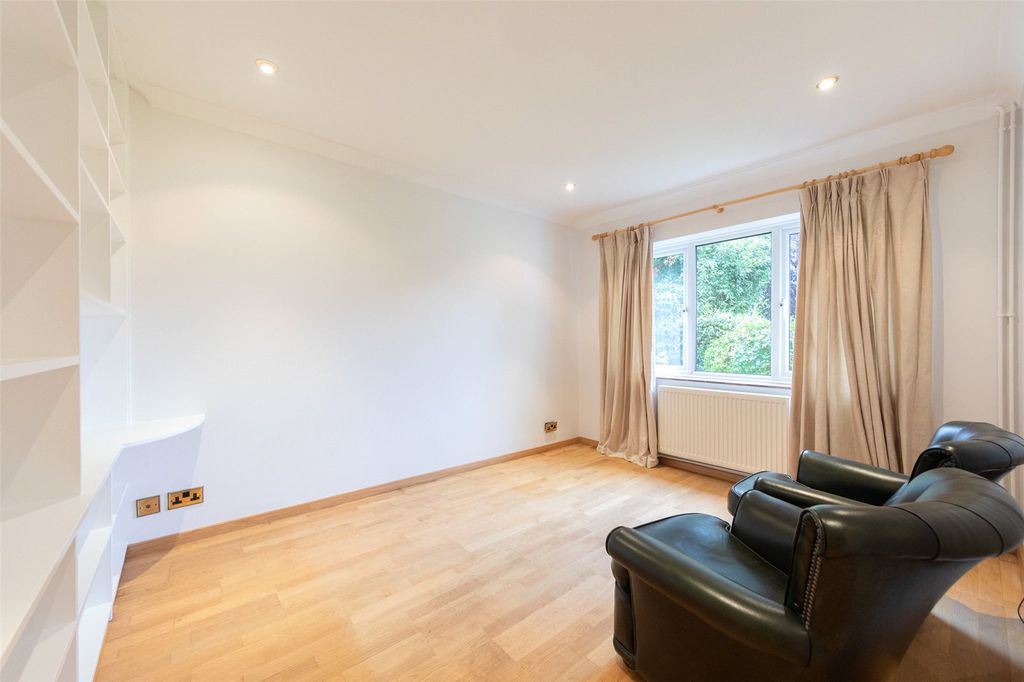 Additional image 11 of 5 bed detached house to rentBarrow Road, Cambridge, Cambridgeshire CB2