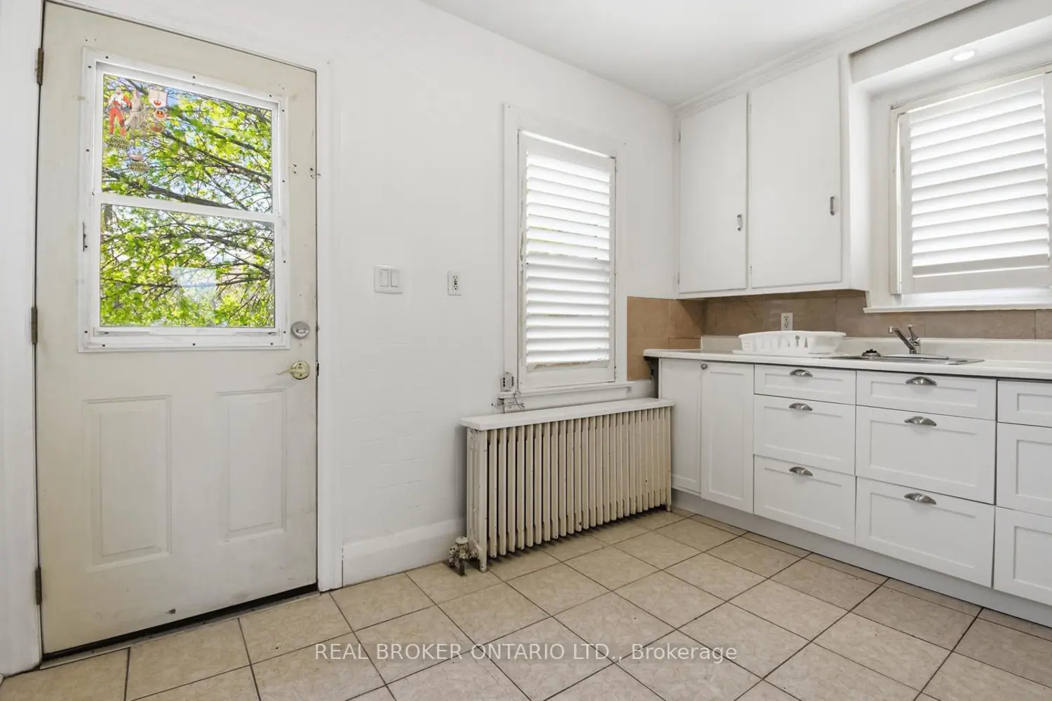 Additional image 9 of 256 Lincoln Street