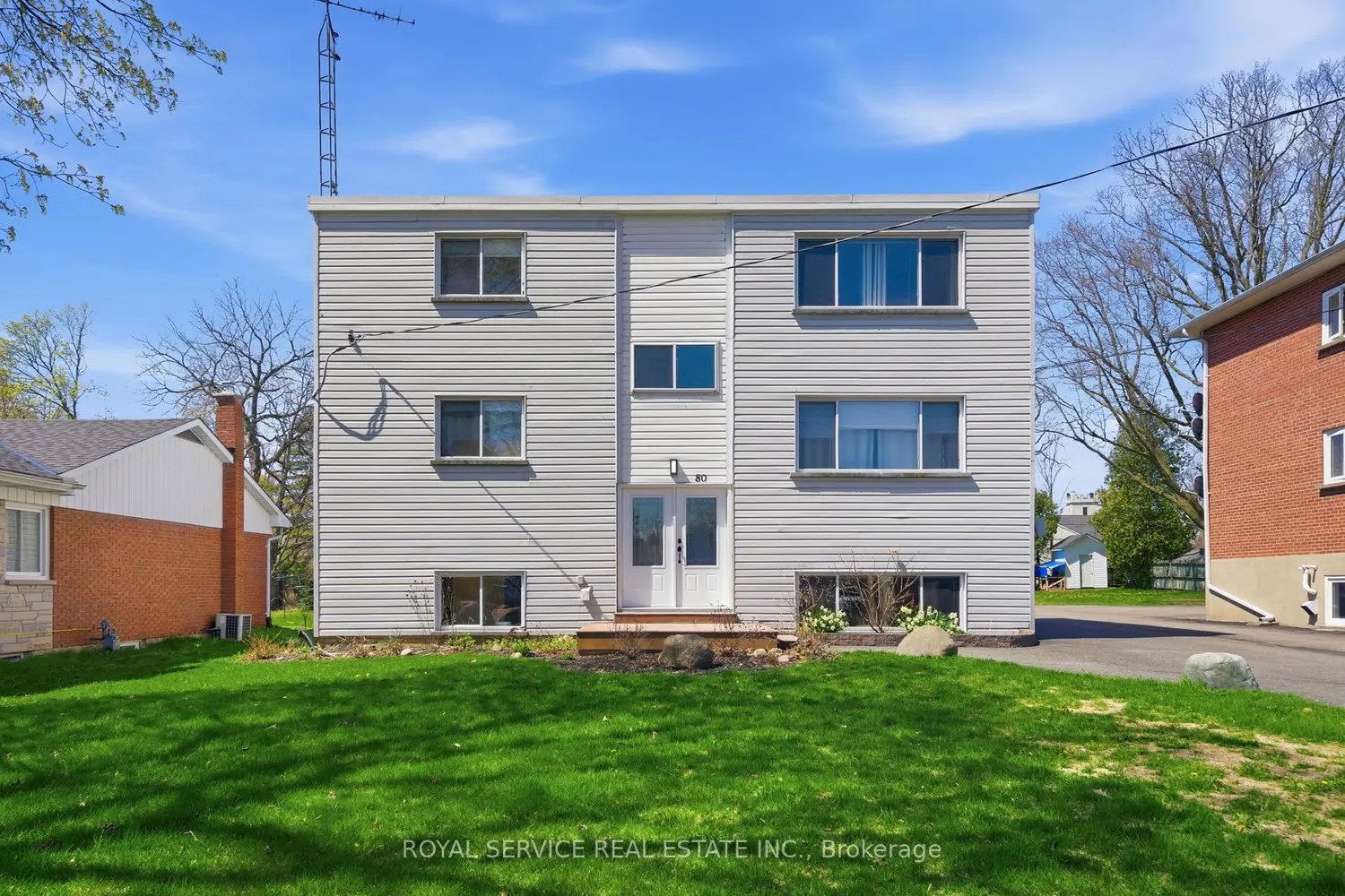 80 Princess Street photo 2