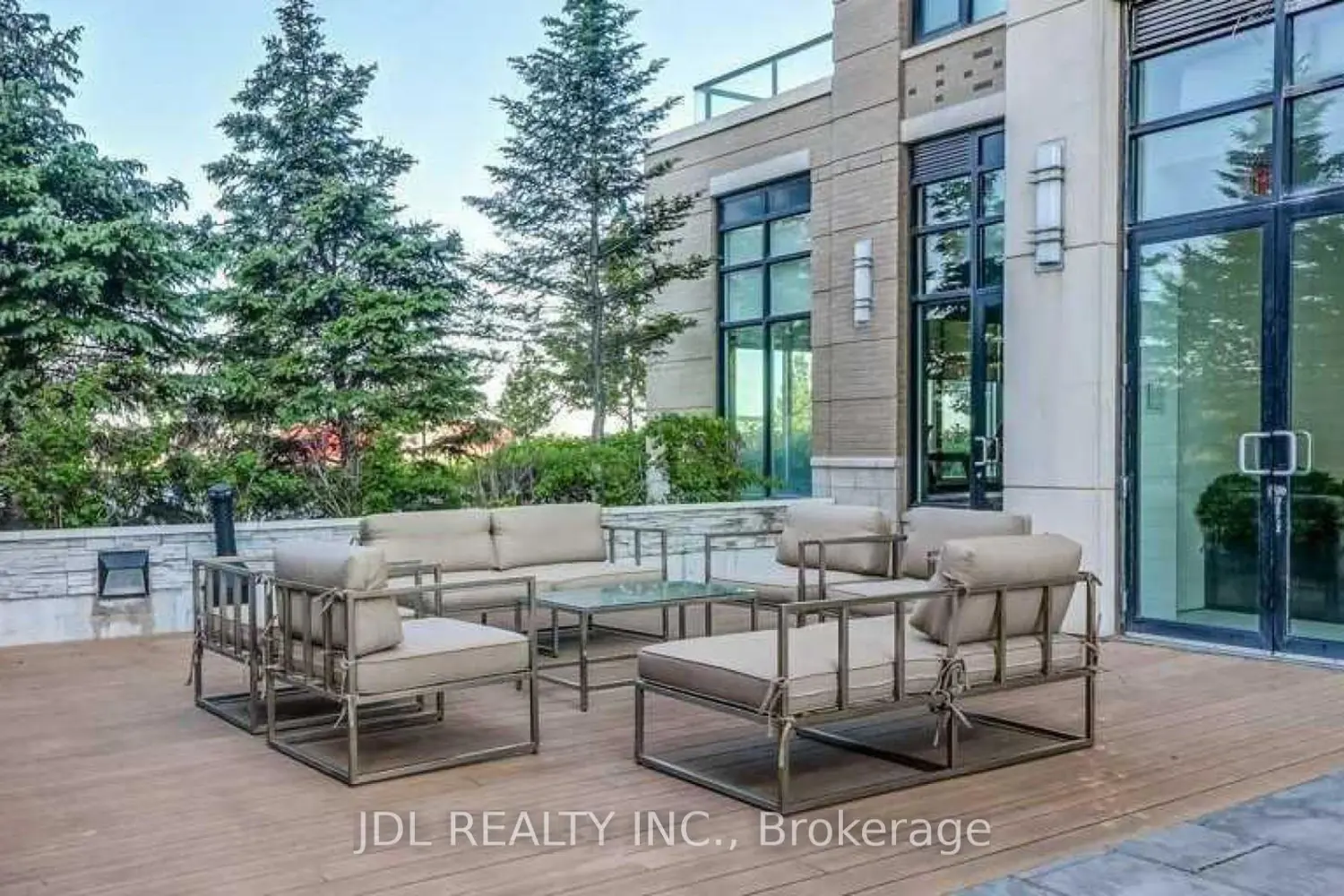 Additional image 16 of 111 Upper Duke Crescent 214