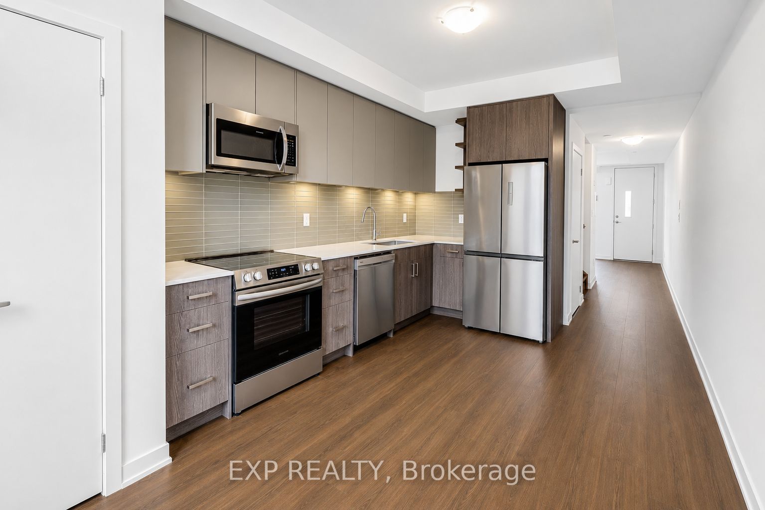 28 Turtle Island Road, Toronto, ON, M6A 2M5