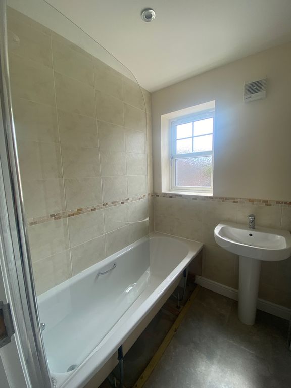 Additional image 8 of 2 bed semi-detached house to rentBayleaf Lane, Barton-Upon-Humber DN18