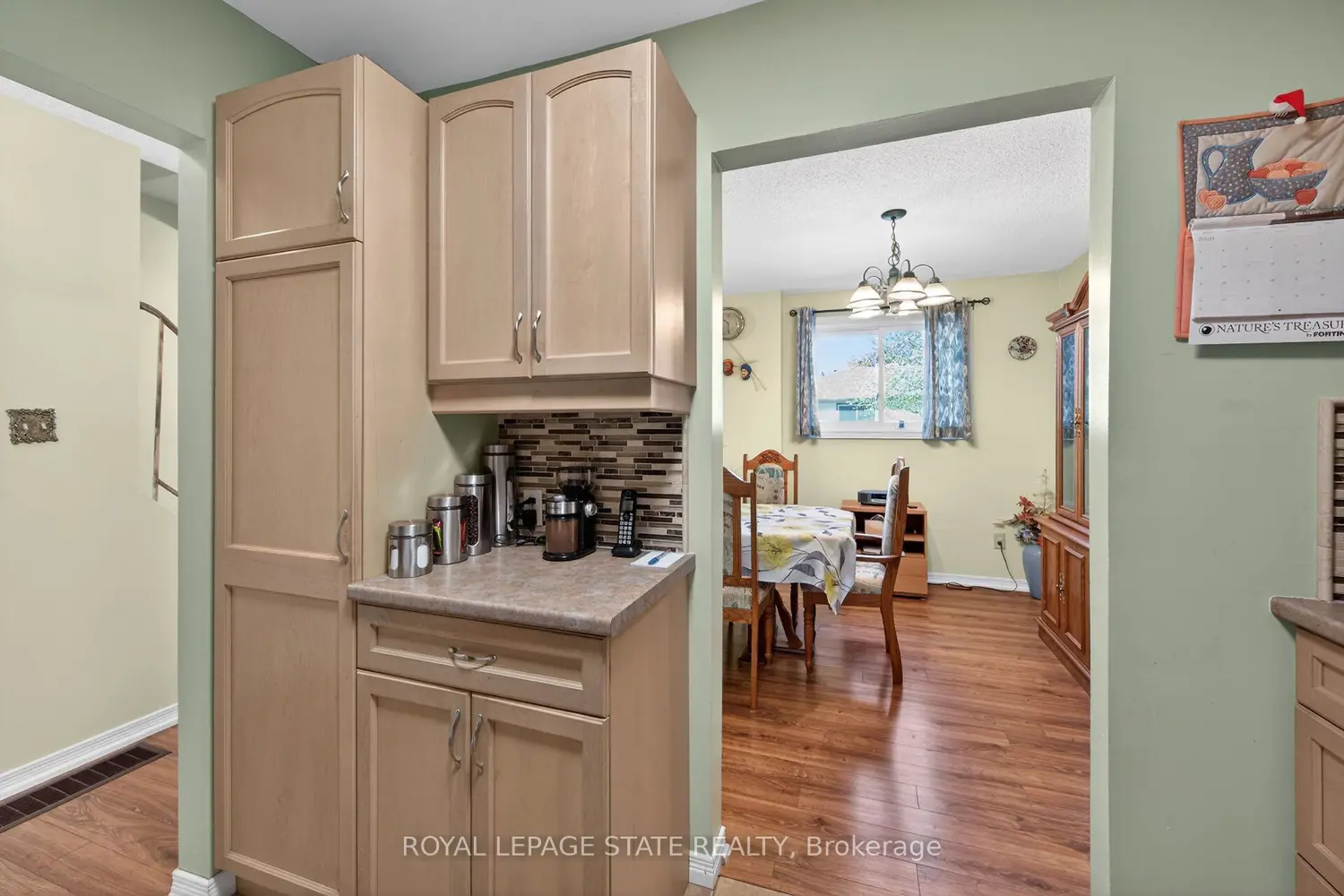 Additional image 8 of 1455 Garth Street 9