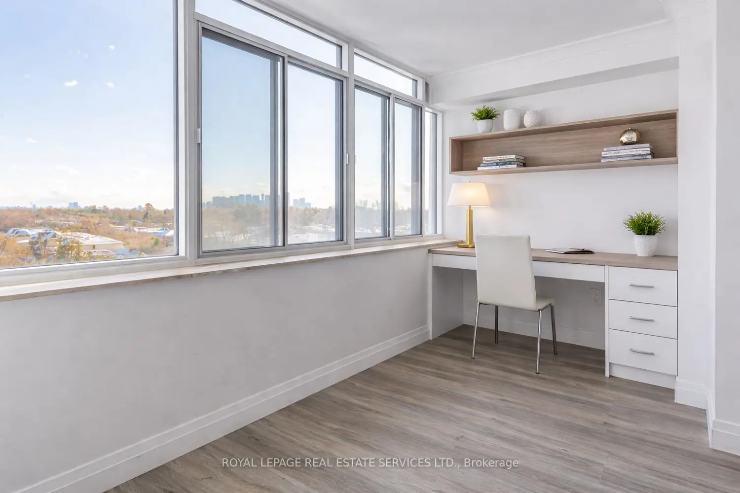 Additional image 7 of 3000 Bathurst Street 706