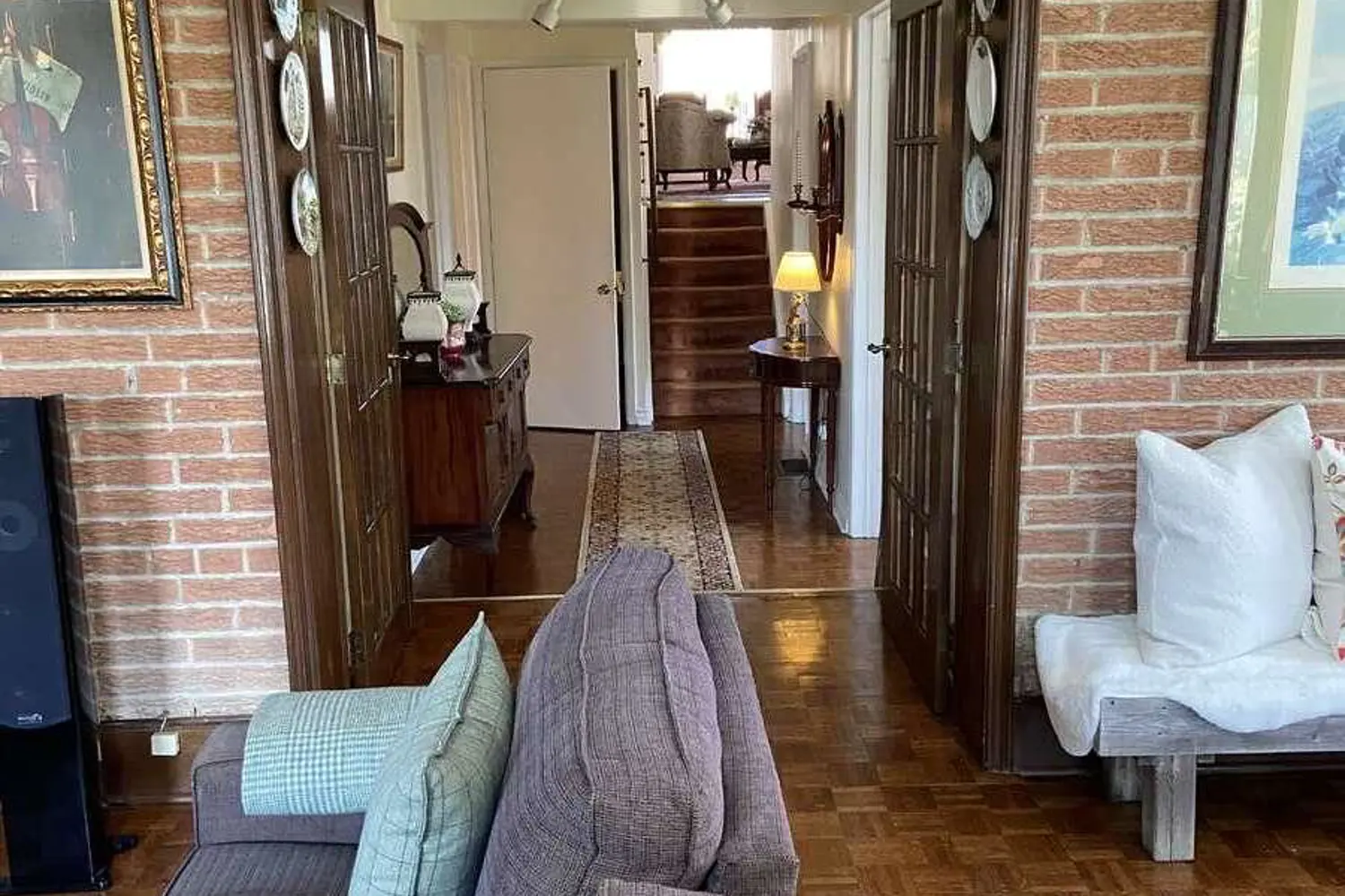 24 Elmvale Crescent photo 3