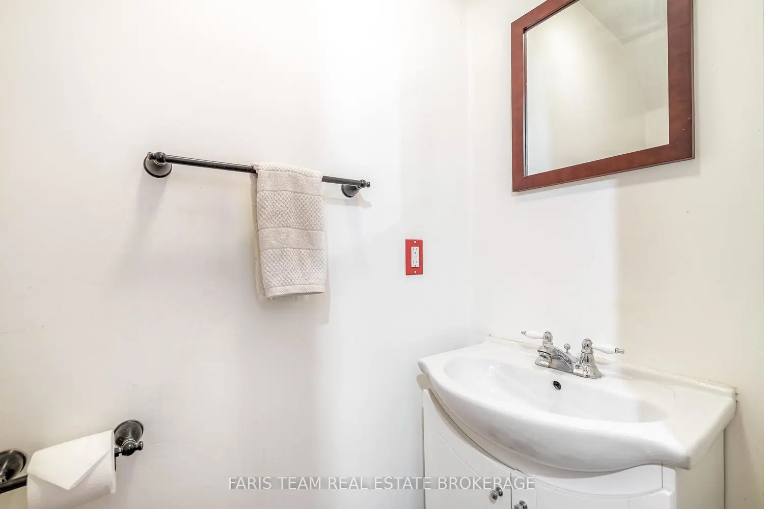 Additional image 12 of 2720 Ireton Street