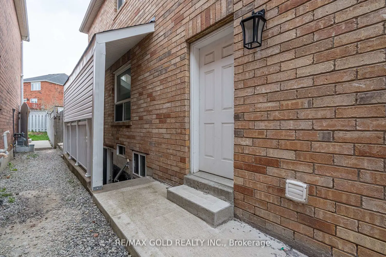 Additional image 18 of 104 Sunny Meadow Boulevard