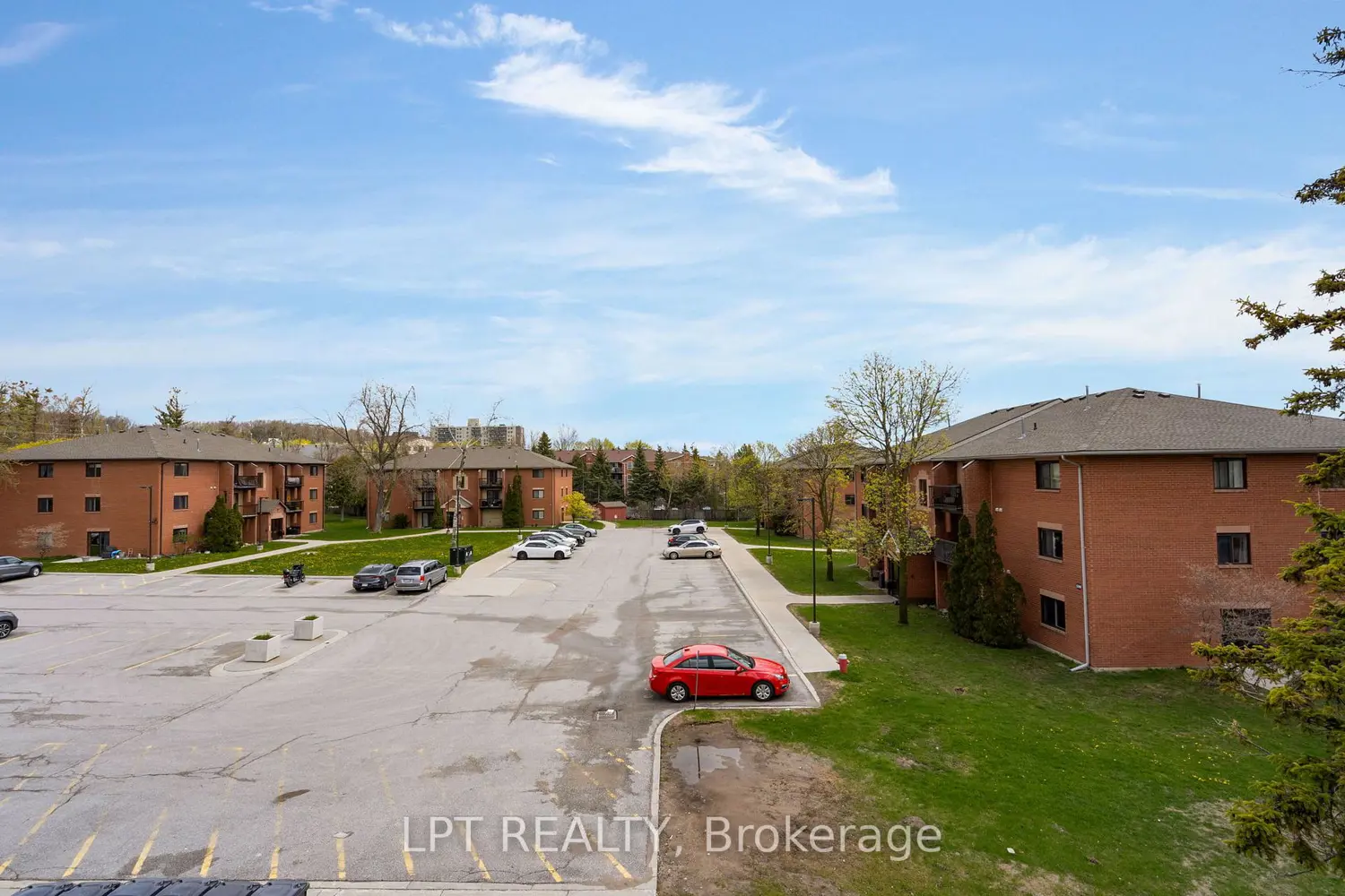 Additional image 12 of 167 Edgehill Drive E11