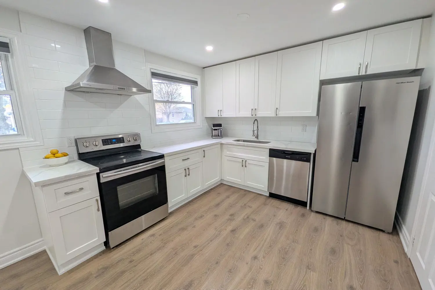 Additional image 4 of 520 Burnham Street