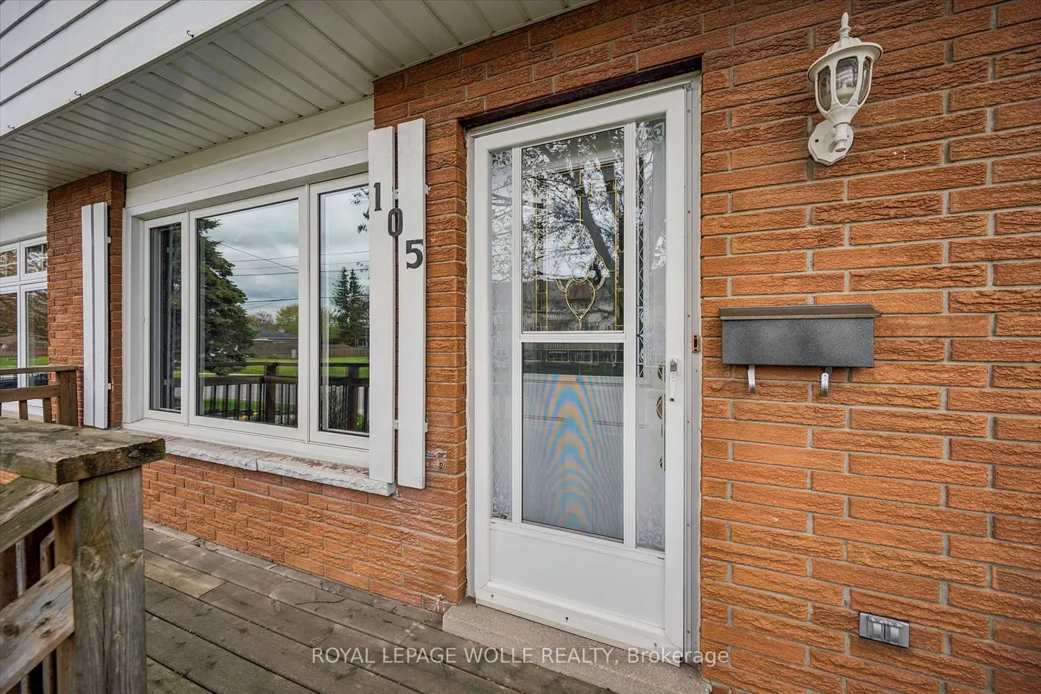 Additional image 4 of 105 Oriole Parkway