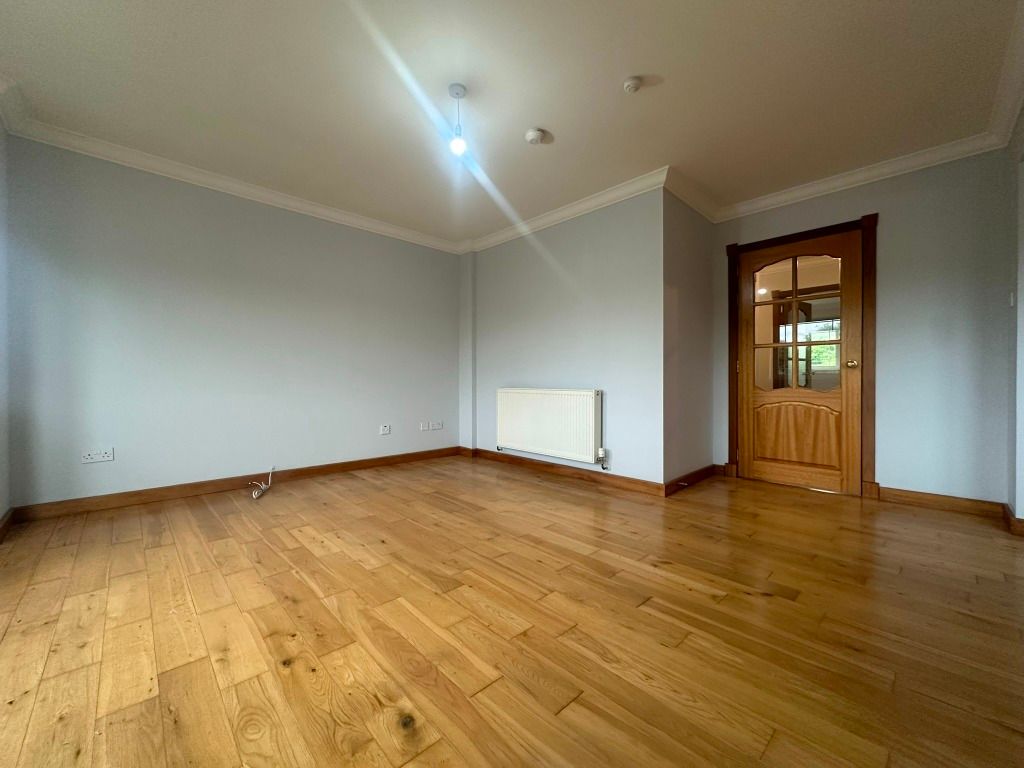 Additional image 10 of 3 bed flat to rentAllands Avenue, Inchinnan, Renfrewshire PA4