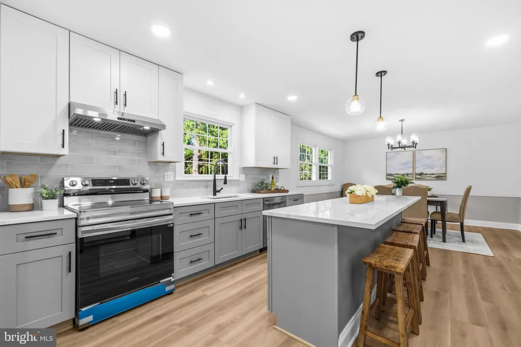 Additional image 16 of 9398 Paulskirk Drive, Ellicott City, MD 21042