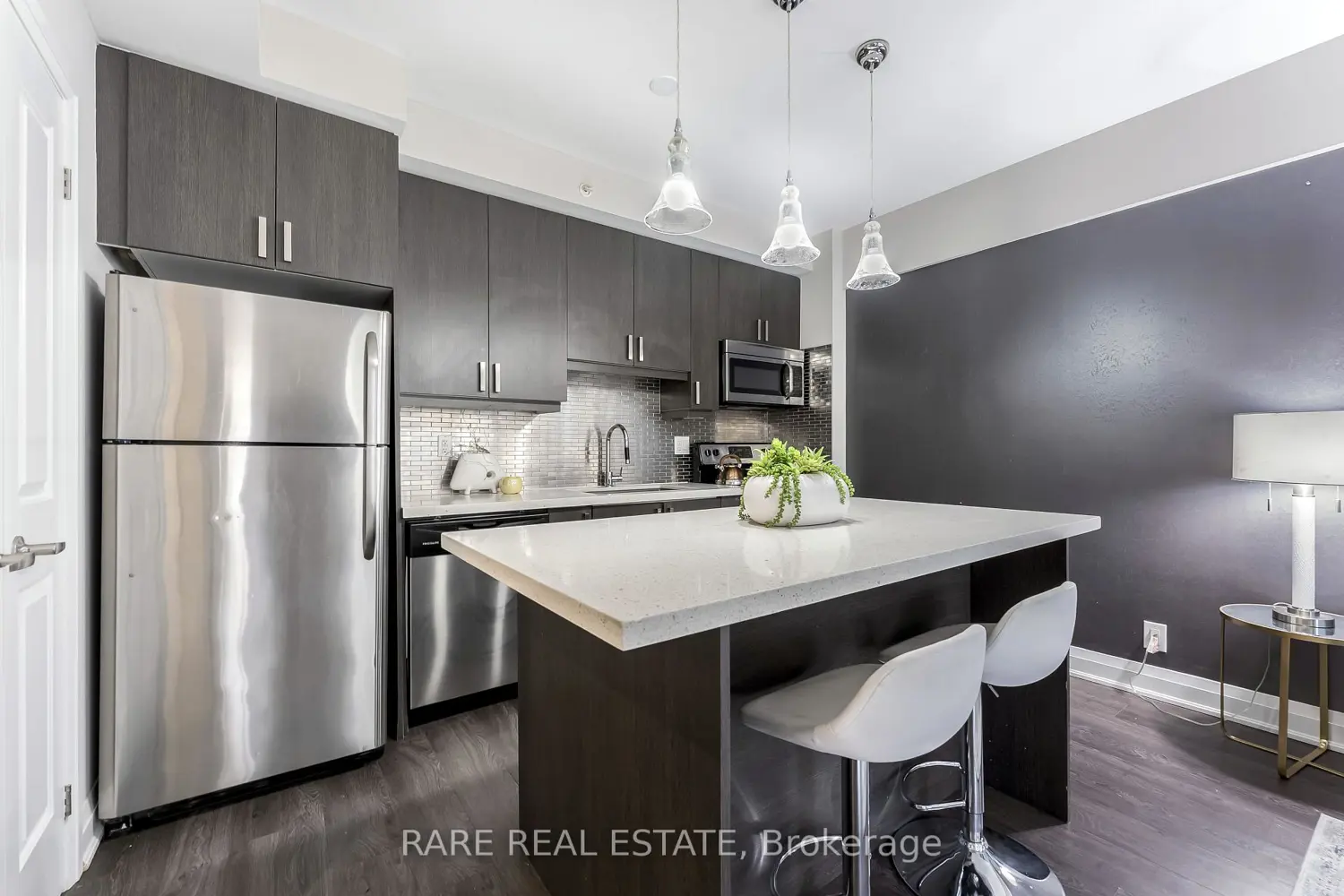 Additional image 6 of 24 Woodstream Boulevard #118