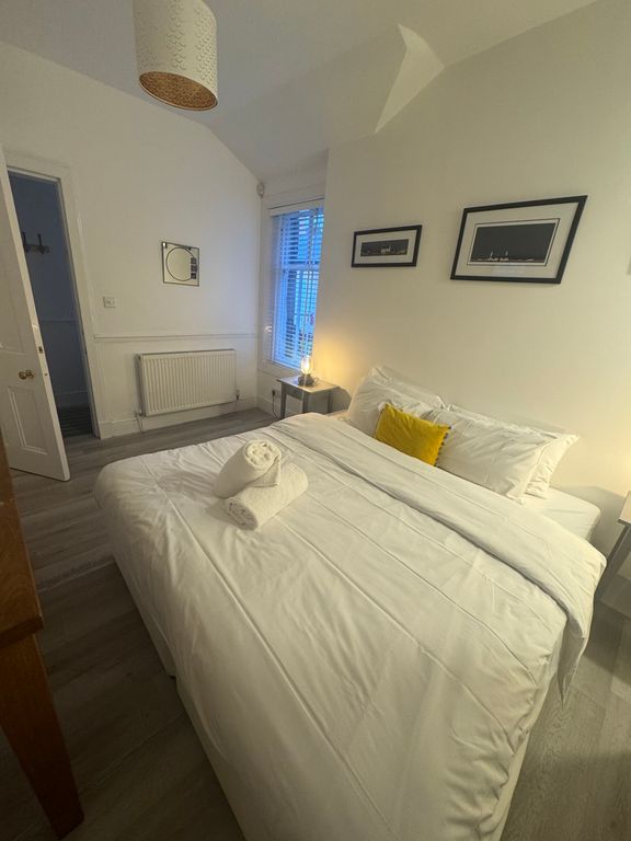 Additional image 9 of 2 bed mews to rent3 Dundonald Road, Glasgow G12