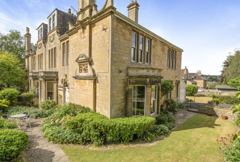 Bloomfield Avenue, Bath, Somerset BA2